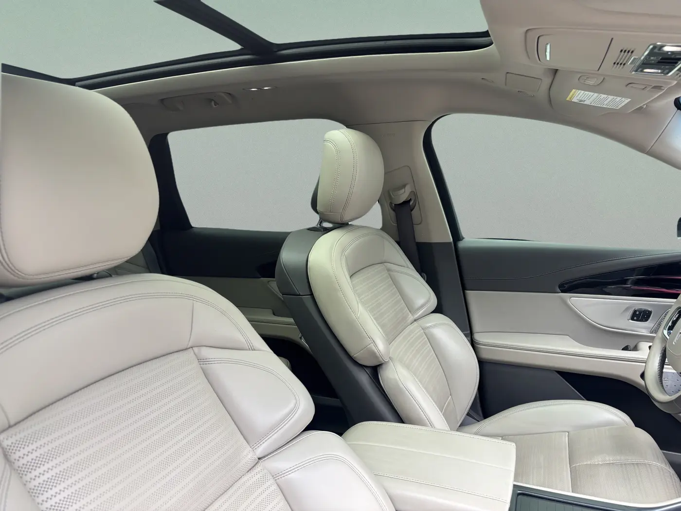 2024 Lincoln Nautilus - $48,923