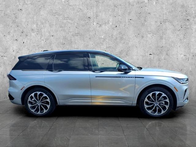 2024 Lincoln Nautilus - $42,390