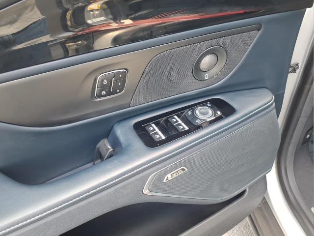 2024 Lincoln Nautilus - $42,390