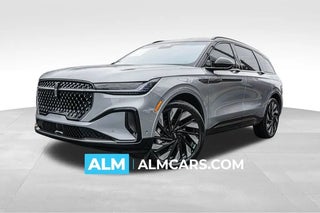 2024 Lincoln Nautilus with Lustrous Gray Metallic Exterior