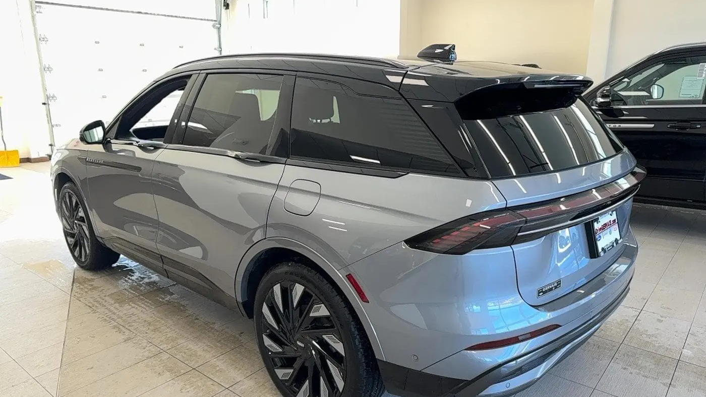 2024 Lincoln Nautilus Reserve