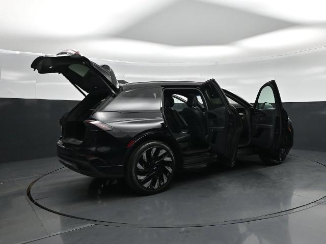 2024 Lincoln Nautilus - $50,585