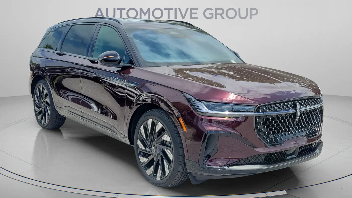2024 Lincoln Nautilus Reserve