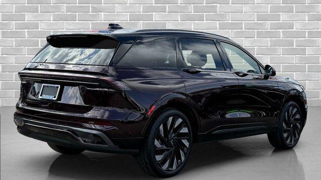 2024 Lincoln Nautilus Reserve