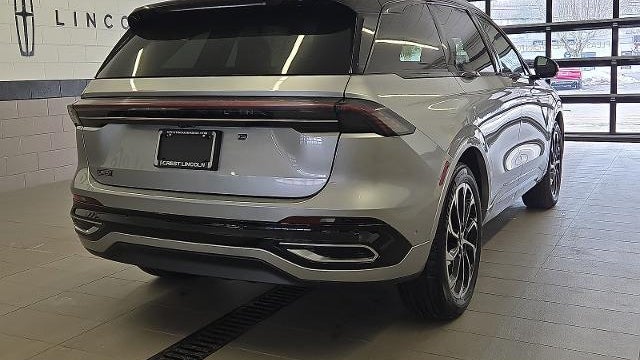 2024 Lincoln Nautilus Reserve
