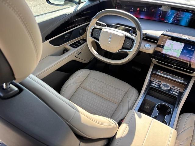 2025 Lincoln Nautilus - $59,988