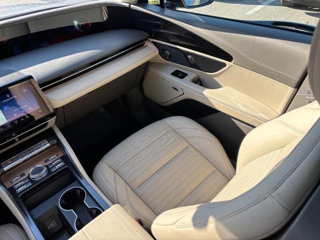 2025 Lincoln Nautilus - $59,988