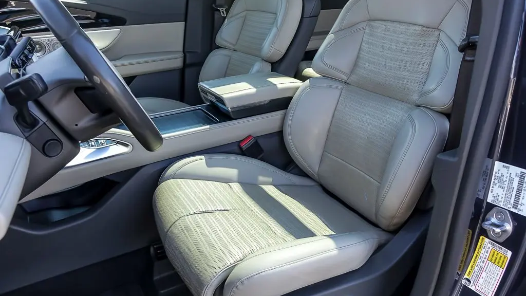 2024 Lincoln Nautilus Reserve