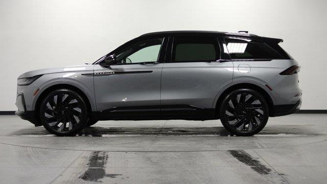 2024 Lincoln Nautilus Reserve