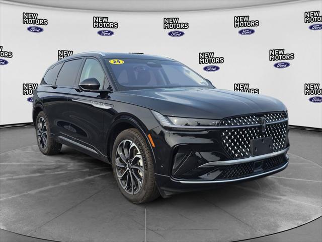 2024 Lincoln Nautilus - $51,996
