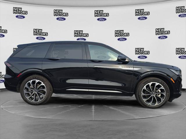 2024 Lincoln Nautilus - $51,996