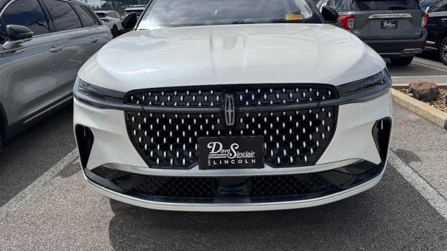 2024 Lincoln Nautilus Reserve