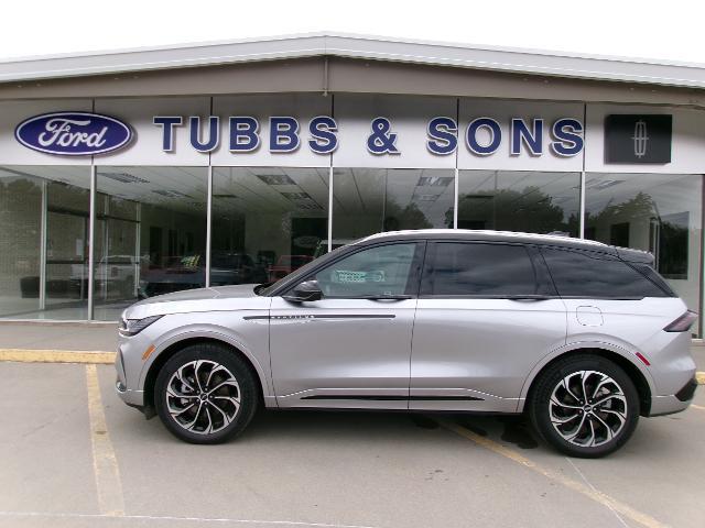 2025 Lincoln Nautilus - $52,850