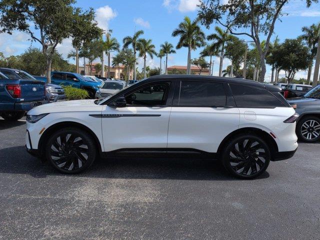 2025 Lincoln Nautilus - $53,989