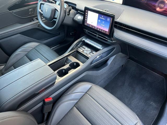 2026 Lincoln Nautilus - $57,700