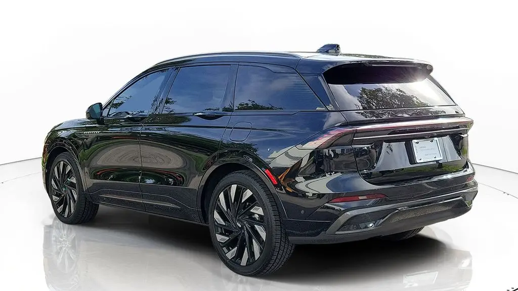 2024 Lincoln Nautilus Reserve