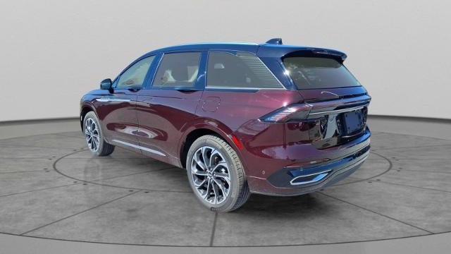 2024 Lincoln Nautilus Reserve