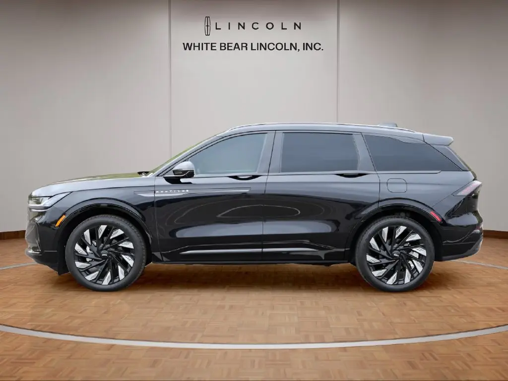 2026 Lincoln Nautilus - $60,345