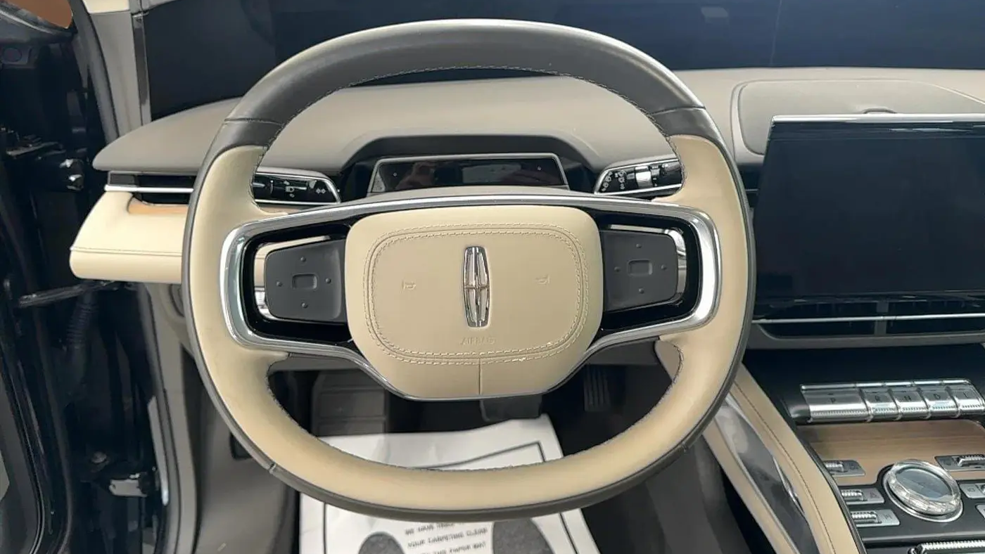 2024 Lincoln Nautilus Reserve