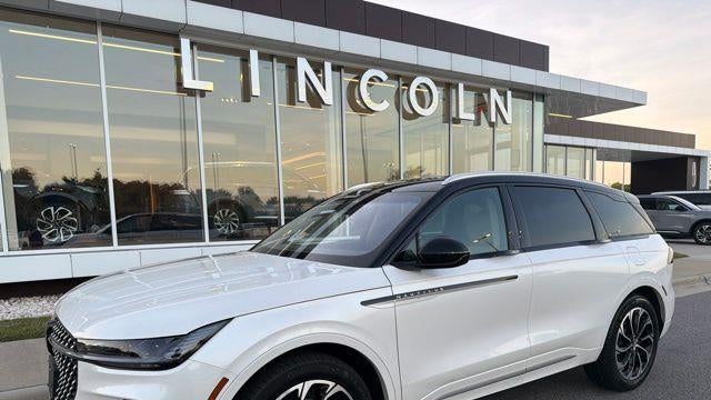 Preowned 2024 Lincoln Nautilus Reserve for Sale