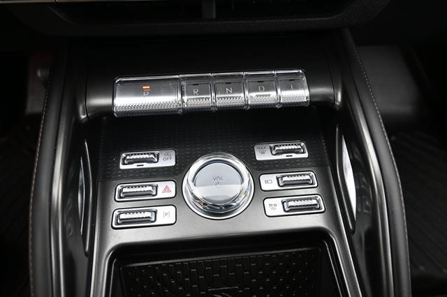 2025 Lincoln Nautilus