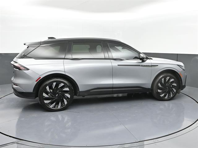 2025 Lincoln Nautilus