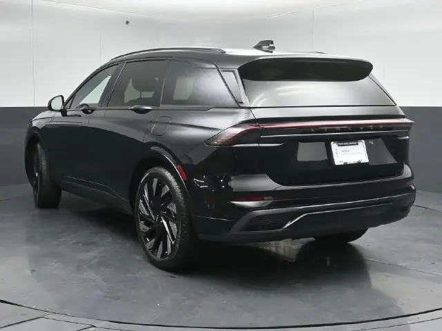 2026 Lincoln Nautilus - $60,895