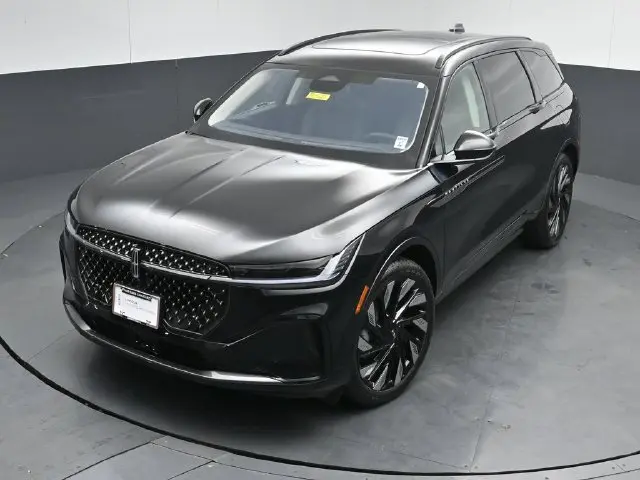2026 Lincoln Nautilus - $60,895
