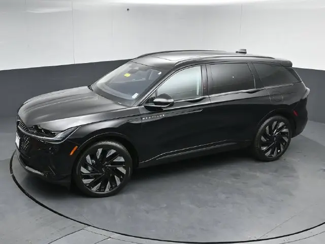 2026 Lincoln Nautilus - $60,895