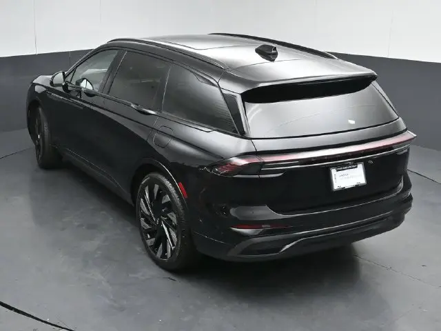 2026 Lincoln Nautilus - $60,895