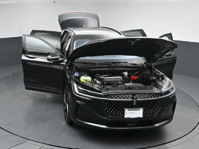 2026 Lincoln Nautilus - $60,895
