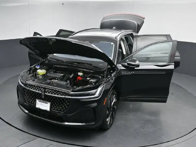 2026 Lincoln Nautilus - $60,895