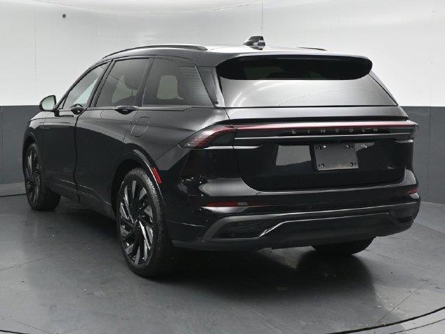 2026 Lincoln Nautilus - $59,895