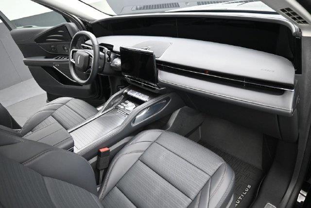 2026 Lincoln Nautilus - $59,895