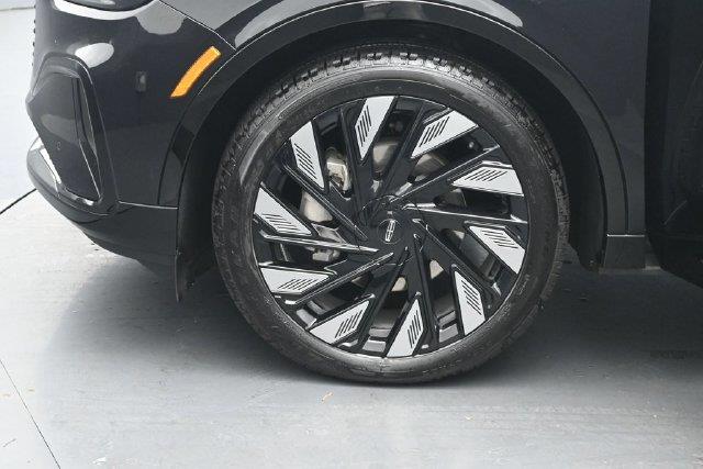 2026 Lincoln Nautilus - $59,895