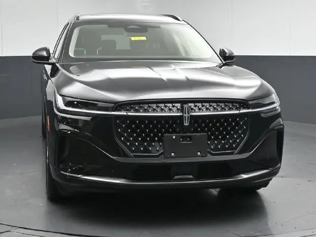 2026 Lincoln Nautilus - $59,895