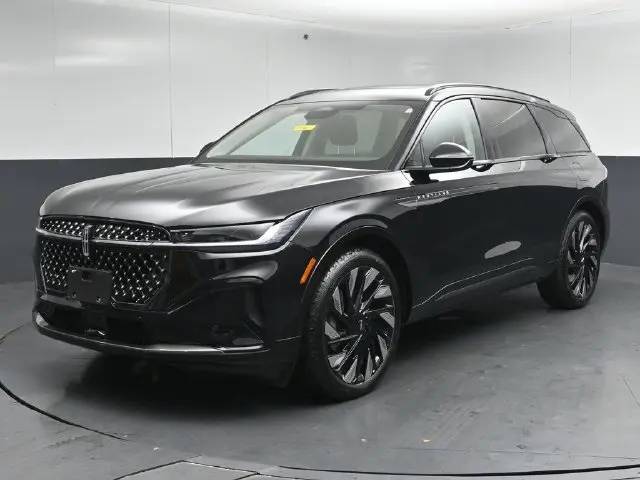 2026 Lincoln Nautilus - $59,895