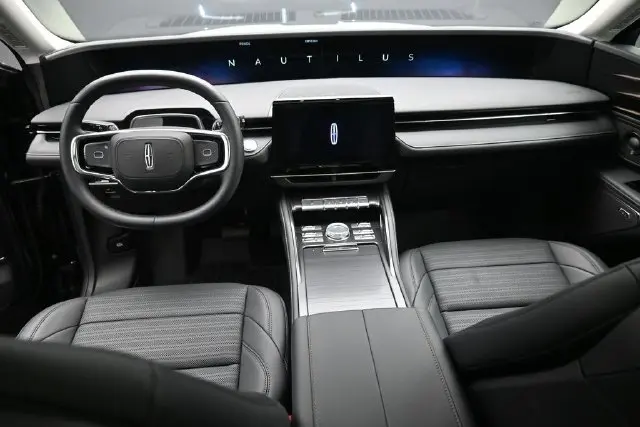 2026 Lincoln Nautilus - $59,895
