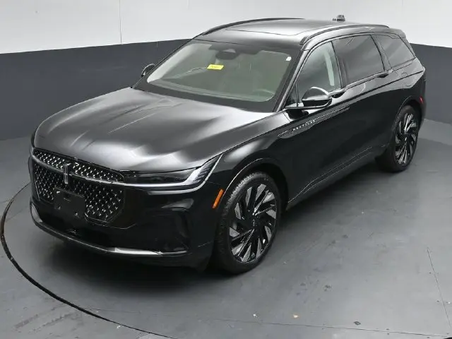 2026 Lincoln Nautilus - $59,895