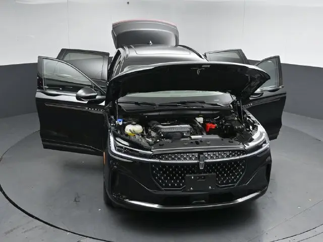 2026 Lincoln Nautilus - $59,895