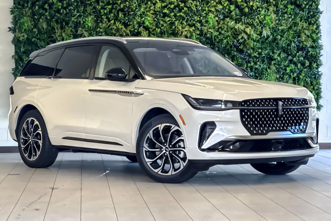 2026 Lincoln Nautilus - $61,516