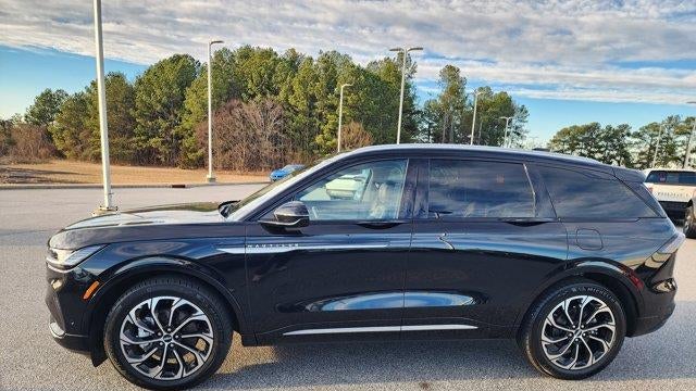2024 Lincoln Nautilus Reserve