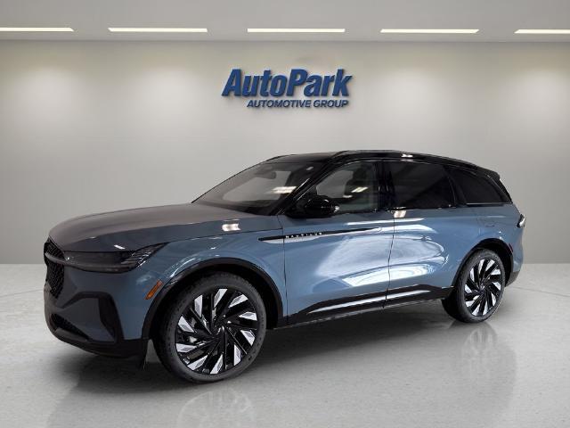 2025 Lincoln Nautilus - $59,995