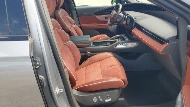 2024 Lincoln Nautilus Hybrid Black Label