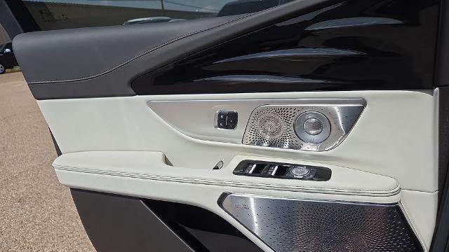 2025 Lincoln Nautilus Hybrid Black Label