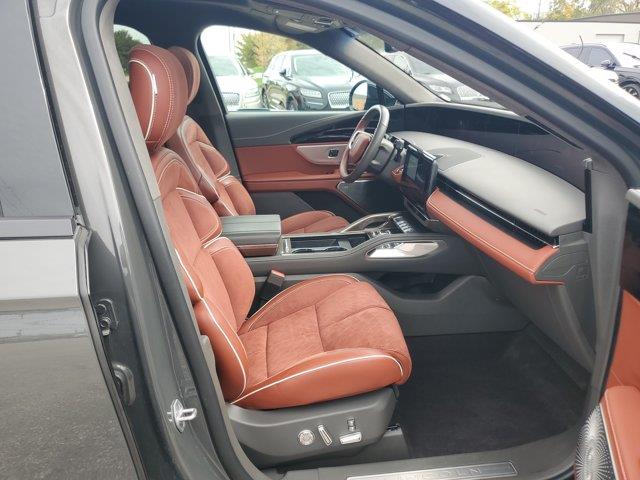 2024 Lincoln Nautilus - $52,995