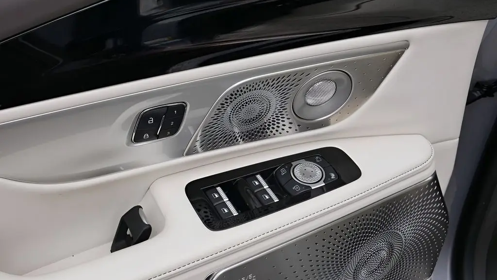 2024 Lincoln Nautilus Hybrid Black Label