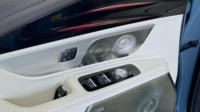 2025 Lincoln Nautilus Hybrid Black Label
