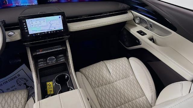 2025 Lincoln Nautilus Hybrid Black Label