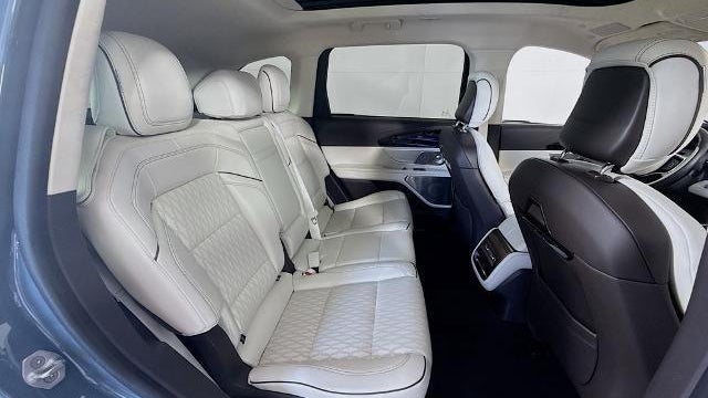 2025 Lincoln Nautilus Hybrid Black Label